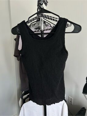 Muji Padded Black Sleeveless Textured Tank Top - Women's